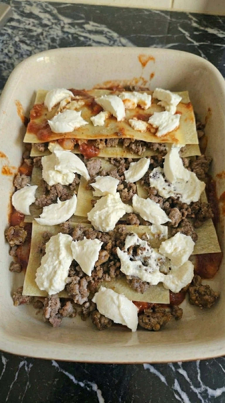 mozzarella topping lasagna