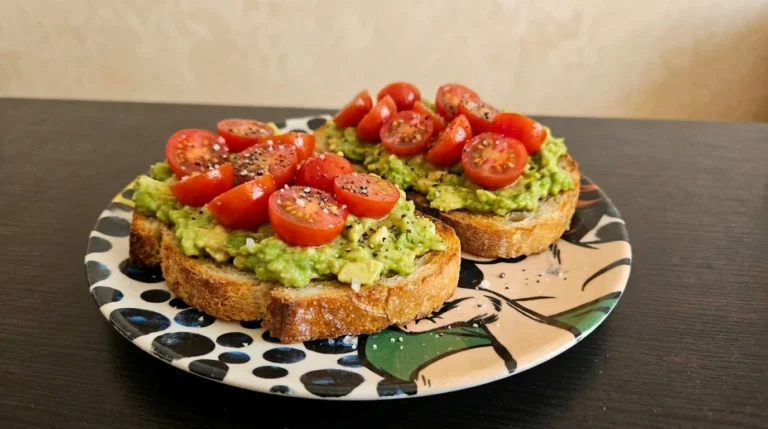Healthy avocado toast with tomatoes and chili flakes